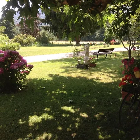 Chateau De *