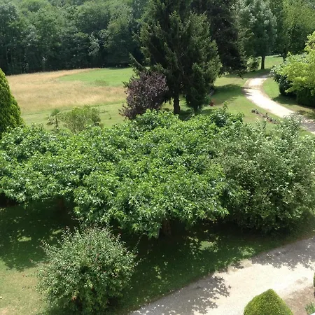 Bed & Breakfast Chateau De Bénac