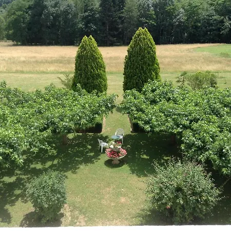 Couette-café Chateau De 3*