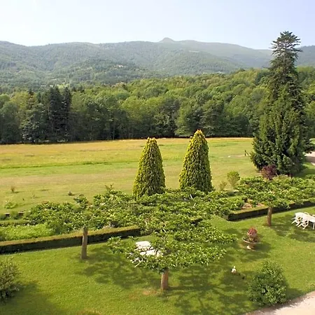 Couette-café Chateau De 3*